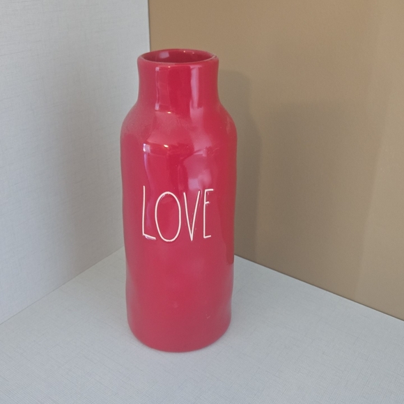 Red Ceramic Love Vase By Rae Dunm - Picture 1 of 1